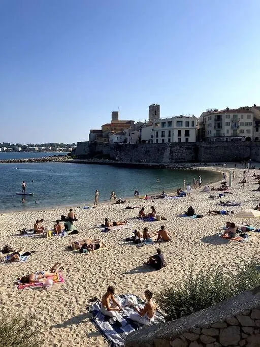 Chez Marlene Appartement Vieil Antibes, Clim, Balcon
