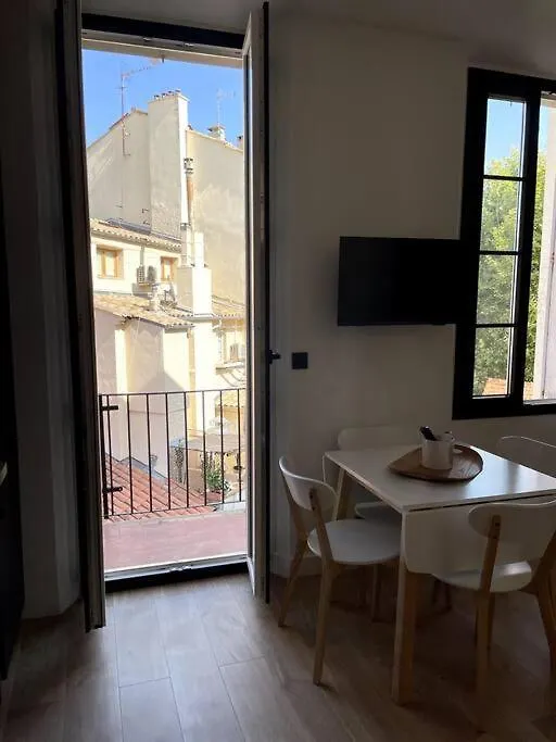 Chez Marlene Appartement Vieil Antibes, Clim, Balcon Antibes